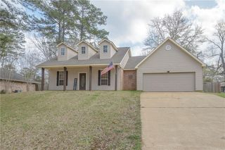 512 Jefferson Davis Dr, Pineville, LA 71360