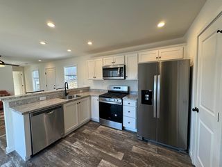 16 Meriden Mobile Court Drive, Plainfield, NH 03781