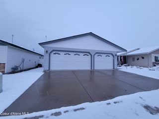 8733 W  Rushmore St, Rathdrum, ID 83858