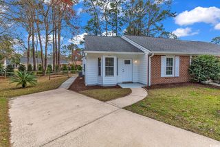 106 Robin Ct., Murrells Inlet, SC 29576