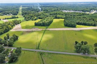 2142 Underwood Rd, Fayetteville, NC 28312