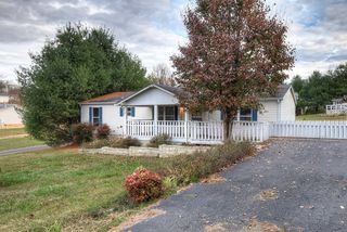 147 Grazing Meadows Dr, Jonesborough, TN 37659