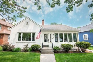 406 E  King St, Winona, MN 55987