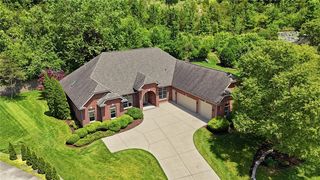 1529 Clear Brook Dr, Dayton, OH 45440