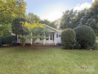 400 Archibald Rd, Concord, NC 28025