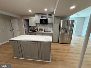 6521 Lancaster Dr, Warrenton, VA 20187