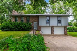 1317 Sunnyvale Rd, Jefferson City, MO 65109