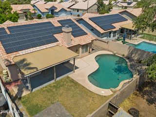 325 S GOLDEN KEY Drive, Gilbert, AZ 85233