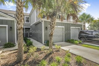 9139 Stony Brook Rd, Jacksonville, FL 32256
