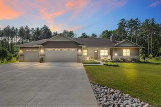 1784 TWO SISTERS COURT, Stevens Point, WI 54482