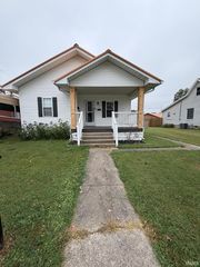 313 S  Park Ave, Jasonville, IN 47438