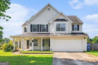794 Baskins Cir, Winder, GA 30680