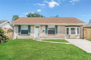 116 Johns Hopkins Dr, Kenner, LA 70065