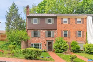 14 Georgetown Grn, Charlottesville, VA 22901