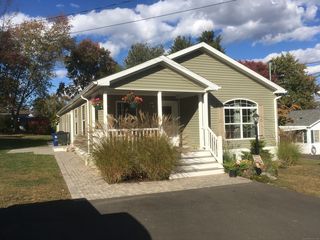 8 Eastview Road, Southington, CT 06489