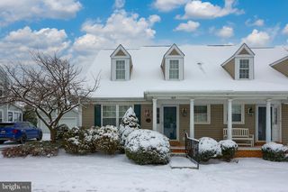 609 Wallingford Rd, Lititz, PA 17543