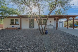 750 S  Abrego Dr, Green Valley, AZ 85614