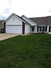 1950 Ellison Dr, West Lafayette, IN 47906