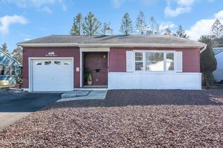 137 Westbrook Drive, Toms River, NJ 08757