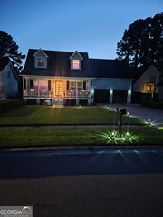 152 Stockbridge Dr, Savannah, GA 31419