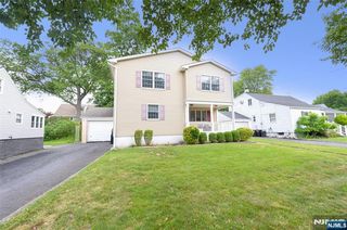 7-01 2nd St, Fair Lawn, NJ 07410