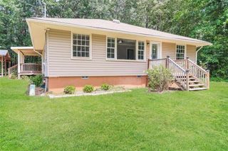 1363 Old Chipley Rd, Pine Mountain, GA 31822