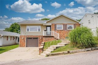 1065 11th St, Waynesburg, PA 15370