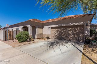 2602 E JESSICA Lane, Phoenix, AZ 85040