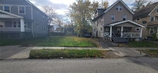 7820 New York Ave, Cleveland, OH 44105