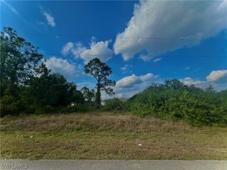 3905 E  19th St, Lehigh Acres, FL 33972