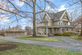 4336 Dorr St, Toledo, OH 43607