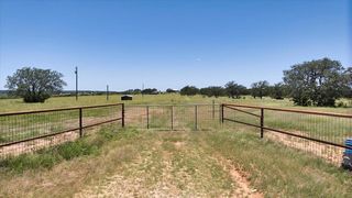 362 Jacoby Ln, Hext, TX 76848