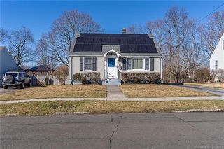 44 Rochdale Terrace, West Haven, CT 06516