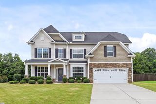 5 Lakeway Pl, Simpsonville, SC 29681