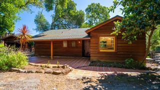 22 Oak Road, Fairfax, CA 94930