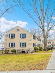 64-11 Springfield Blvd #B, Oakland Gardens, NY 11364