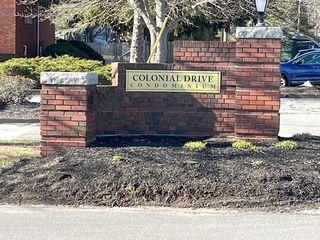 30-30B Colonial Dr #6, Andover, MA 01810