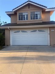 58 Valley Crest Rd, Simi Valley, CA 93065
