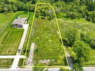 54654 Washington St, Chesterfield, MI 48047