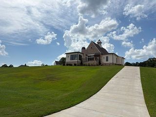 14326 Highland Lakes Dr, Northport, AL 35475