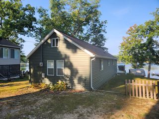 12083 N  Lake St, Bitely, MI 49309