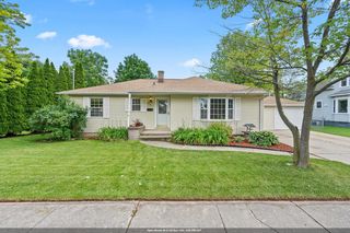 841 Sheboygan St, Menasha, WI 54952
