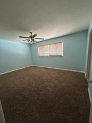 6450 Cougar Dr, Sacramento, CA 95828