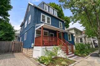 35 Corinthian Rd, Somerville, MA 02144