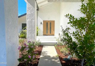 193 W  Sidlee St, Thousand Oaks, CA 91360