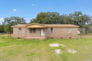 7170 N  Blue Angel Pkwy, Pensacola, FL 32526