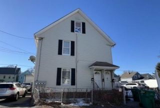 43-45 Merrill St, Lowell, MA 01852