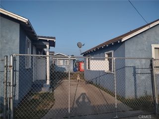 11921 Menlo Ave, Hawthorne, CA 90250