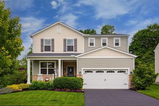 1432 Kelci Jayne Dr, Pataskala, OH 43062