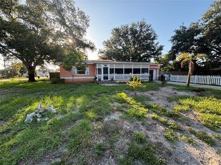 495 60TH STREET N, Saint Petersburg, FL 33710